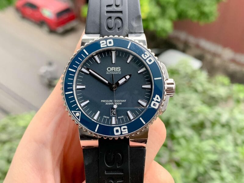 ORIS AQUIS DATE 733 7653 4155RS